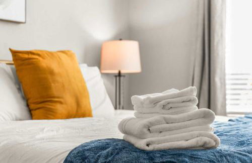 2BR Downtown SLC Hot Tub Free Parking - Foto 38