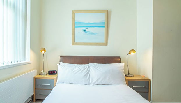 Stylish & Spacious Apartment With Private Balcony - Foto 4, Habitación