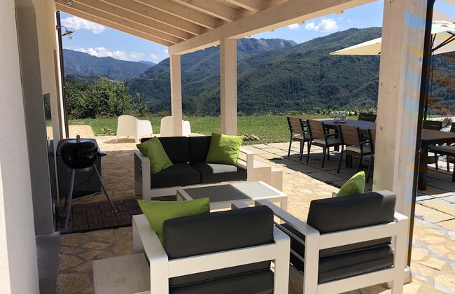 Holiday Home in Tuscany With Pool & Views - Foto 9