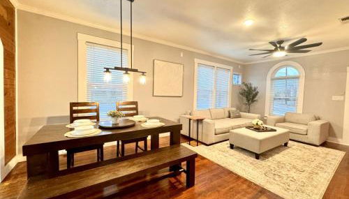 The River City Haven- Cozy, Spacious Home Near Downtown - Foto 2