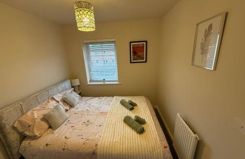 Walk to Liverpool Airport - Luxury Stay with EV Charge - Fast WiFi - Foto 5