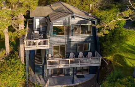 Stunning Ocean Views, Steps to Beach Tranquil Retreat Cove Keep by Avantstay - Foto 68