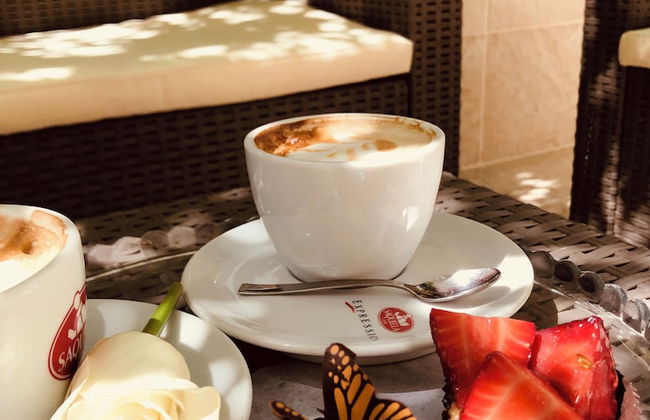 Aruna Suites - Photo 20