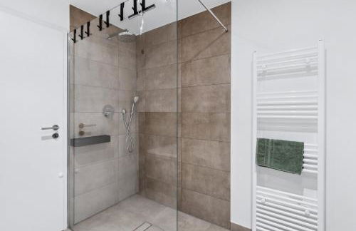 Premium Quartier One - Ideal für Familien & Teams, 5 Zimmer, 2 Parkplätze - Foto 30