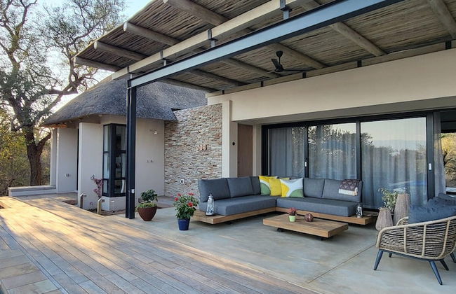 Holiday Home in Hoedspruit With Private Pool - Photo 8