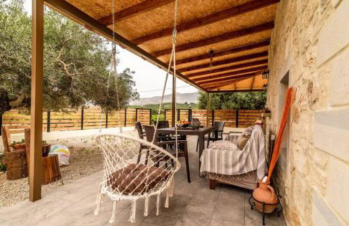 Relaxing StoneHouse Kamara with Jacuzzi - Foto 1