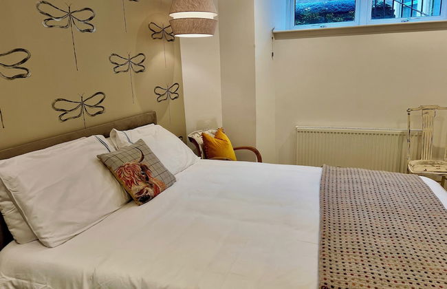 Crieff Armoury Luxury Self Catering Apartment - Foto 9