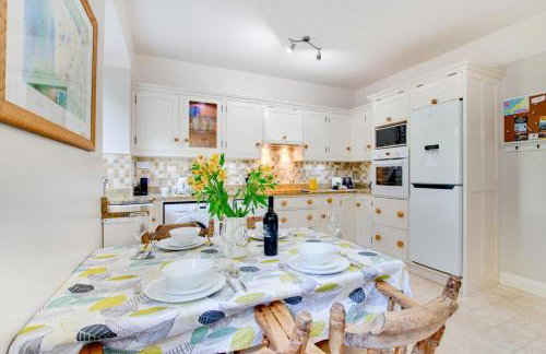 2 Bed in St. Levan oc-p00851 - Photo 2