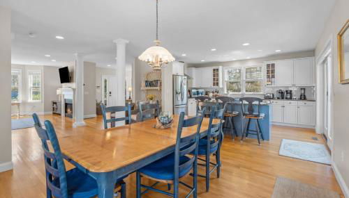 Summer by the Sea - Central to all beaches & ponds - Foto 3