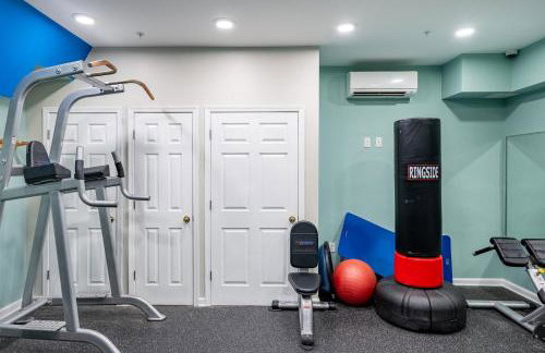 Landing Stylish 2BD Gym Clubhouse - Photo 39