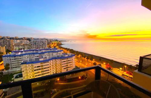 Aloha Playa Deluxe WiFi Swimming Pools & Parking - Foto 2