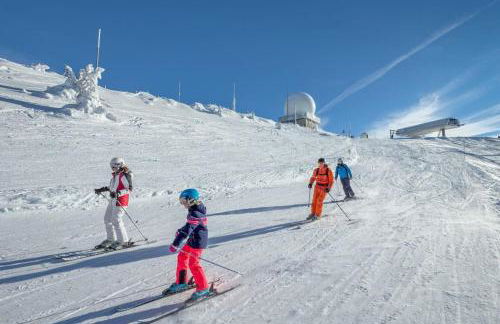 L'Orgelétaine : Grande Maison au milieu des Lacs du Jura - Foto 10