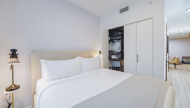 Bayfront Park Views Studio - Foto 3, Habitación