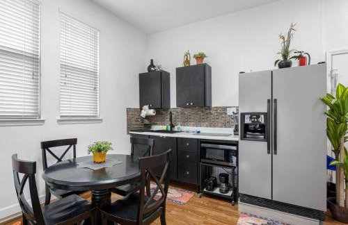 Chic & Cozy Spot Prime Location Near It All - Foto 10