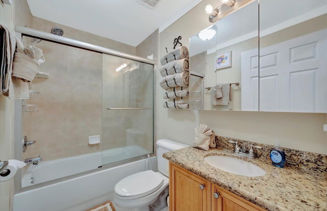 The BC Resort on the Water - Photo 58