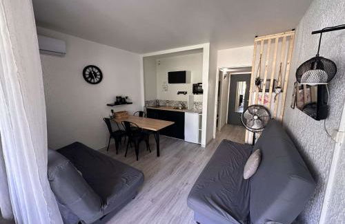 Studio refait à neuf pour 4 pers. à Port Camargue - FR-1-731-121 - Photo 10