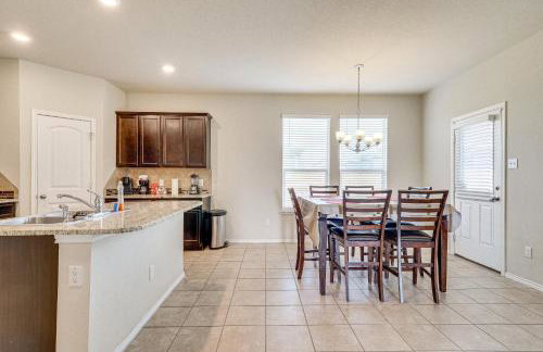 Family Friendly! 2-Story Home Near Georgetown Sq - Foto 7