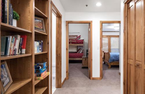 Family Getaway-Pool, Hot Spring, Scuba & Ice Castles 727 home - Foto 27