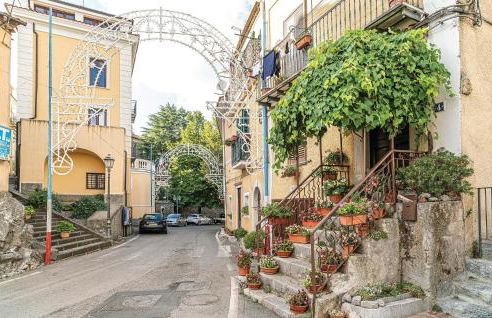 Cozy Home In Torraca With Wifi - Photo 30