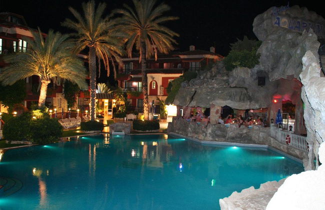 Grand Aquarium Hotel - Foto 12