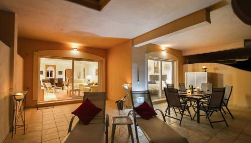 Aloha Hill Club LLuxury 5 Star Golf Resort Near Puerto Banus and Marbella - Foto 2