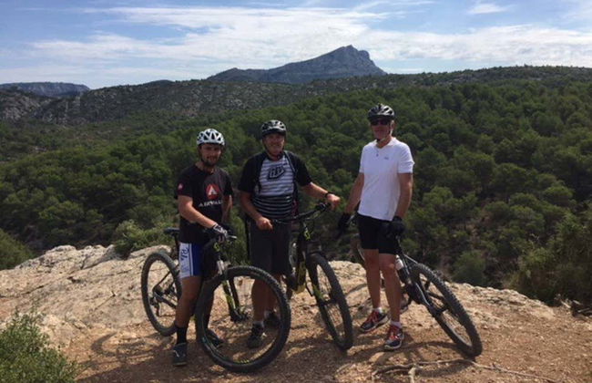 Montagne Sainte-Victoire E-Bike Tour - Foto 7