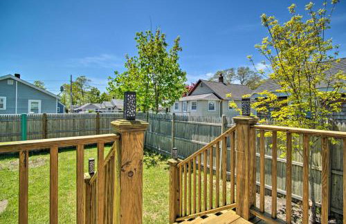 Walk to Swifts Beach! Classic Cottage with Deck - Foto 21