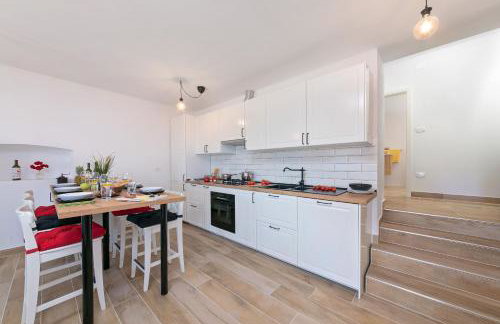 Casa Dorella in peaceful location with a sea view - Photo 6