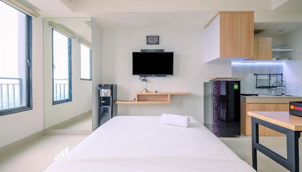 Simply Look Studio High Fl At Evenciio Margonda Apartment - Foto 5, Habitación