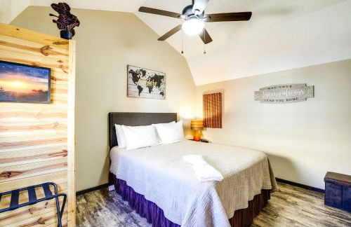 Charming Cabin Near Great Smoky Mountains! - Foto 11