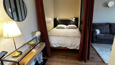 LE MONET studio proche Bordeaux avec balcon wifi & place de parking privé prox tram et Aéroport - Foto 2