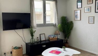 Charmant studio rénové au Coeur des Sables d'Olonne - Foto 2