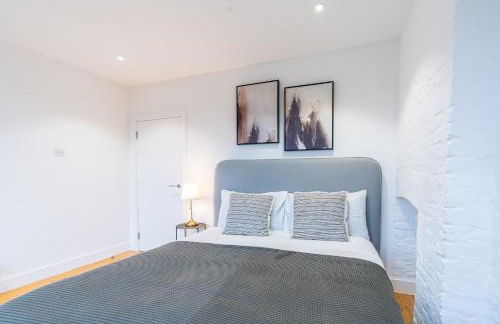 City of London Deluxe 4BR Steps to Tube - Foto 11