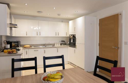 Hook Three Bed Flat Parking - Photo 6