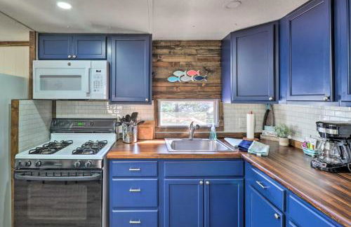 Cozy Lakeside Home with Lake and Mountain Views! - Foto 11