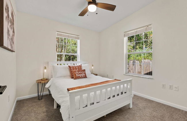 The Oak Hideaway Pet Friendly 3bd! - Foto 6