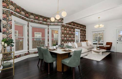 The Wild Peony Walk to Old Town FC and CSU Campus - Foto 5