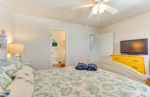 Ocean Views and Deck Family Home, Steps From Beach - Foto 18