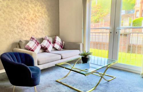 Stylish City Apartment with Free Parking near Town - Foto 5