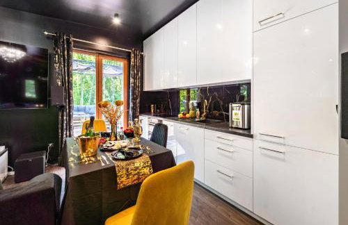 RoyalRelax Apartament w Lesie z Jacuzzi, Kinem domowym 88' - Białystok - Foto 25