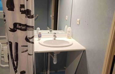 Appartement T2 - PMR à 750 Mètres de la Station Thermale d'Avène (34) - Foto 38