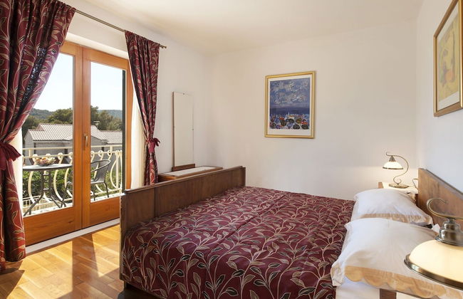 Villa in Sumartin Near the Beach & Ferry Port - Foto 8