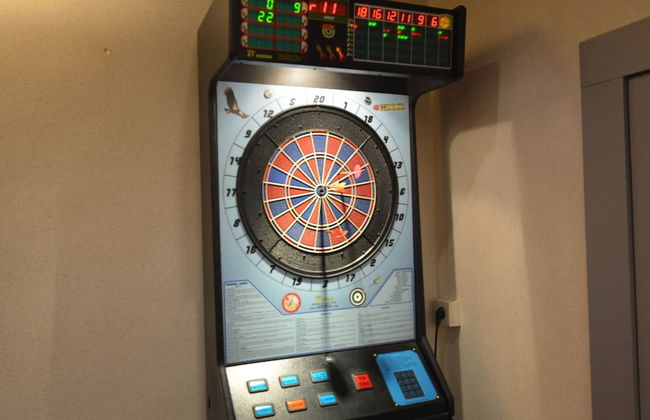 Superb House for Family Group with Swimming Pool, Sauna, Hot Tub, Billiards - Foto 33