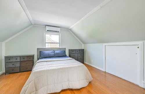 Long Island Duplex By Airport and Train - Foto 12