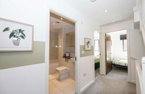 Rest&Recharge at Brookdale House (5 Bedrooms, 15mins to City Centre, Free Parking) - Foto 35