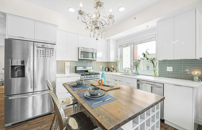 The Iris DT Condo with AC in Mission - Photo 4