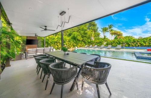 Luxury Villa Solara w Heated Pool Hot Tub BBQ - Foto 7