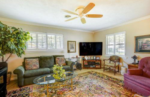 Lovely Bryan Home with Deck - 4 Mi to Kyle Field! - Foto 5