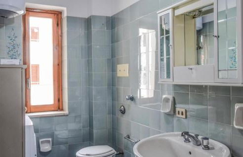 Lovely Apartment In Nocera Terinese - Foto 10
