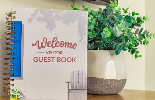 Gorgeous home away from home 3 bed 3 bath W/ pool - Foto 29